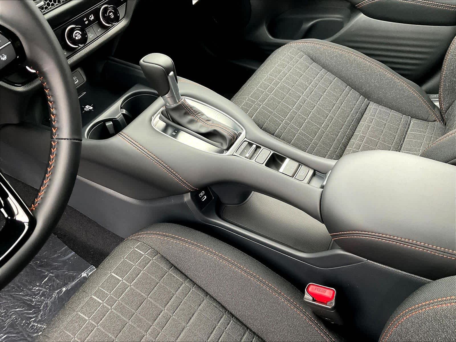 2026 Honda HR-V Sport - Photo 14