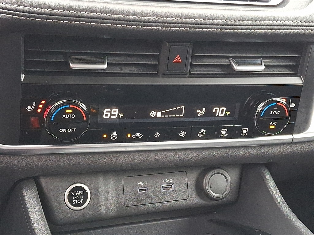 2023 Nissan Rogue SV - Photo 17