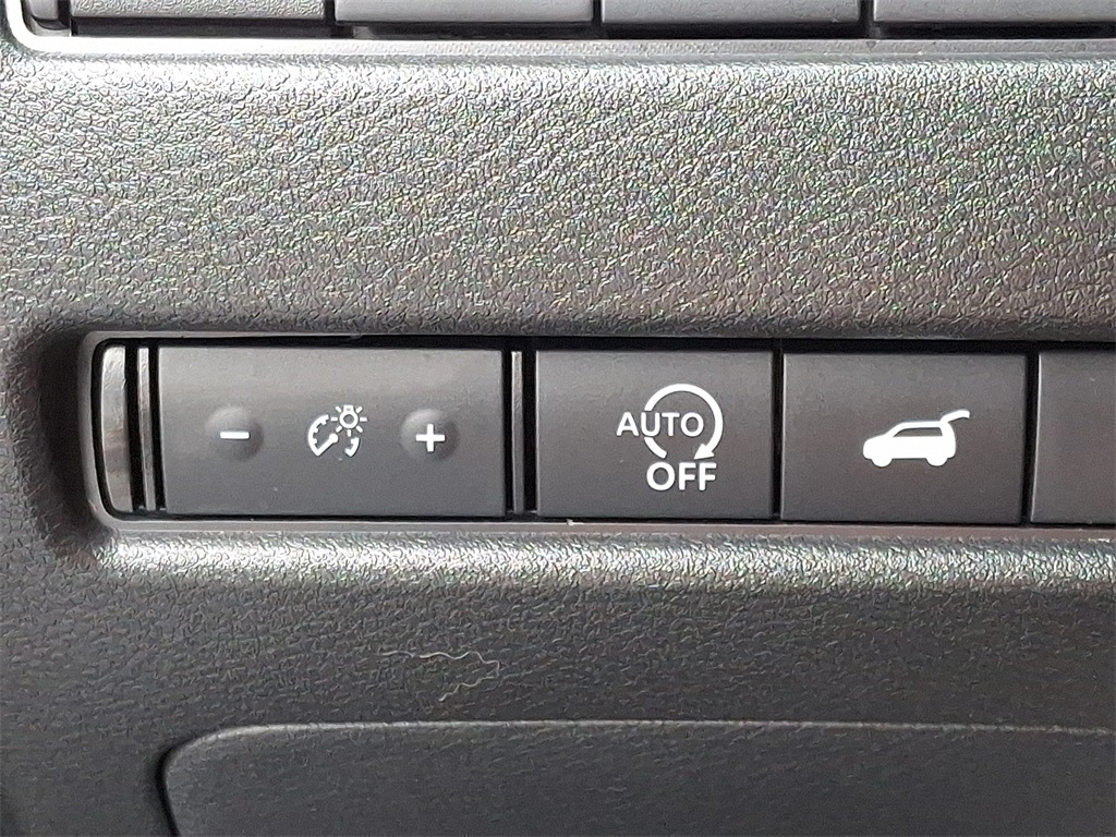 2023 Nissan Rogue SV - Photo 25