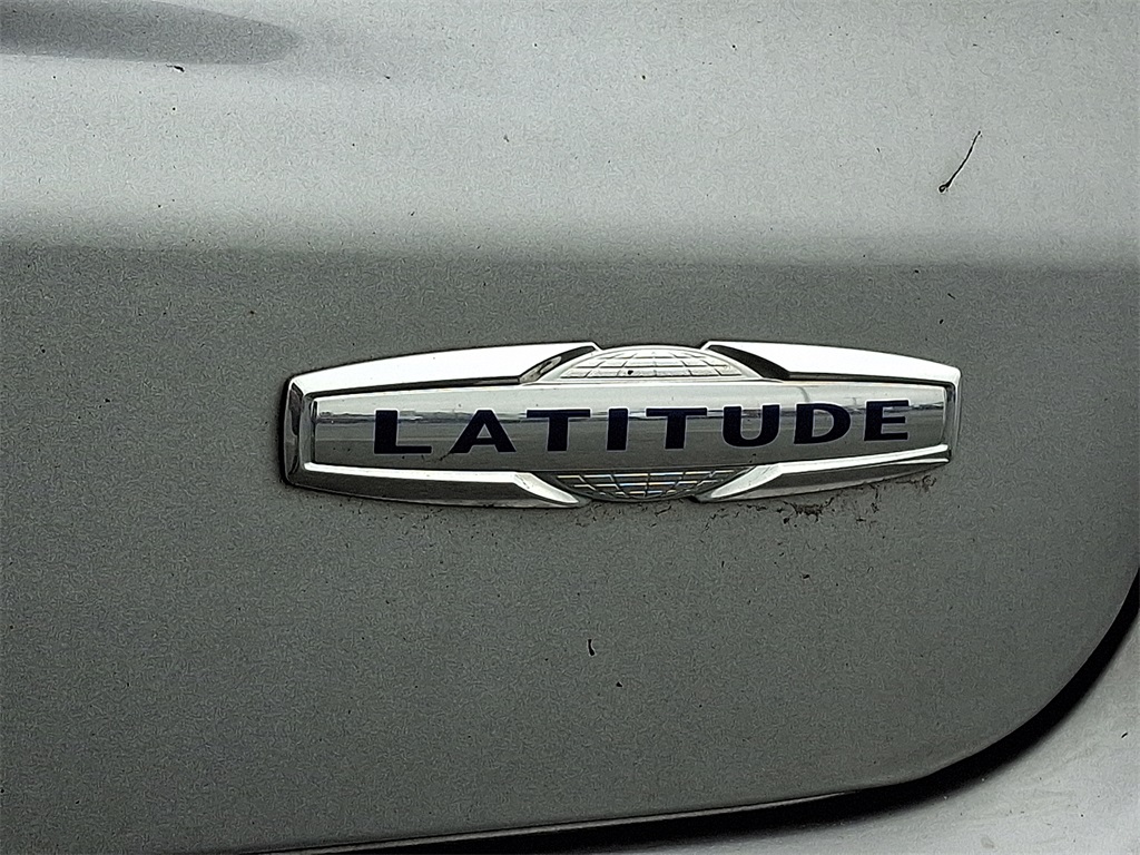 2018 Jeep Compass Latitude - Photo 10