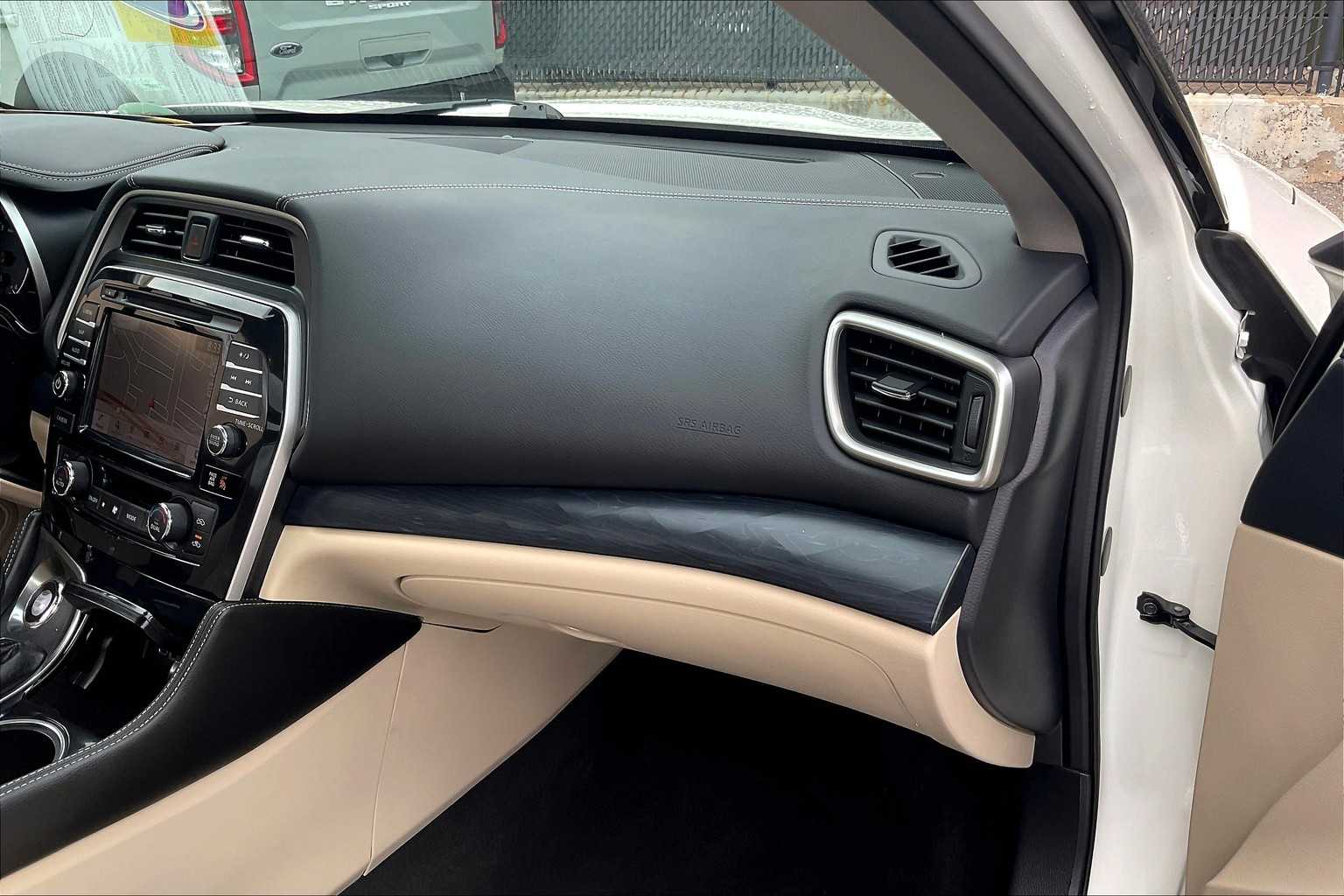 2023 Nissan Maxima Platinum - Photo 13
