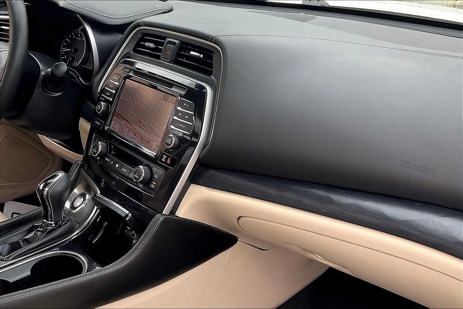 2023 Nissan Maxima Platinum - Photo 14