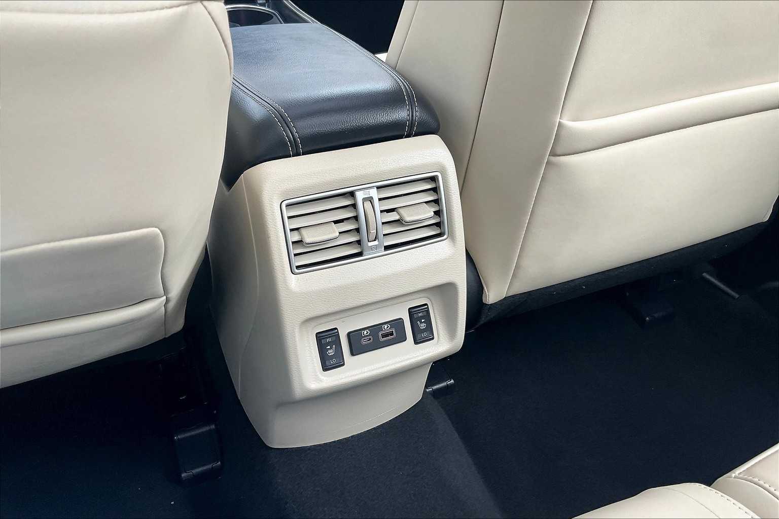 2023 Nissan Maxima Platinum - Photo 28