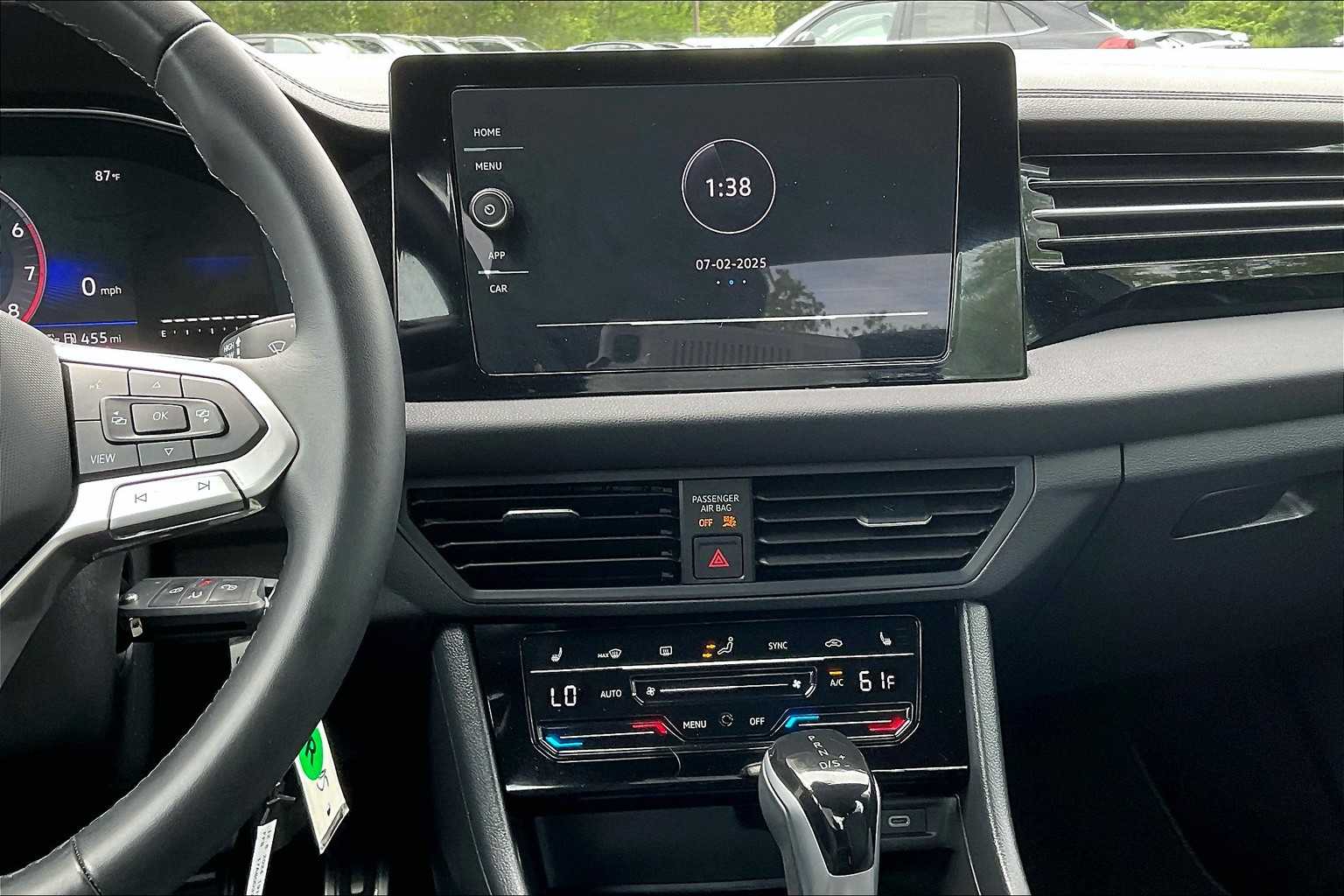 2025 Volkswagen Jetta Sport - Photo 18