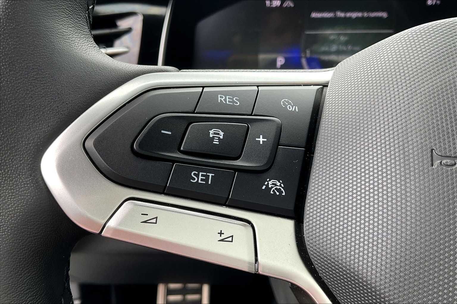 2025 Volkswagen Jetta Sport - Photo 22