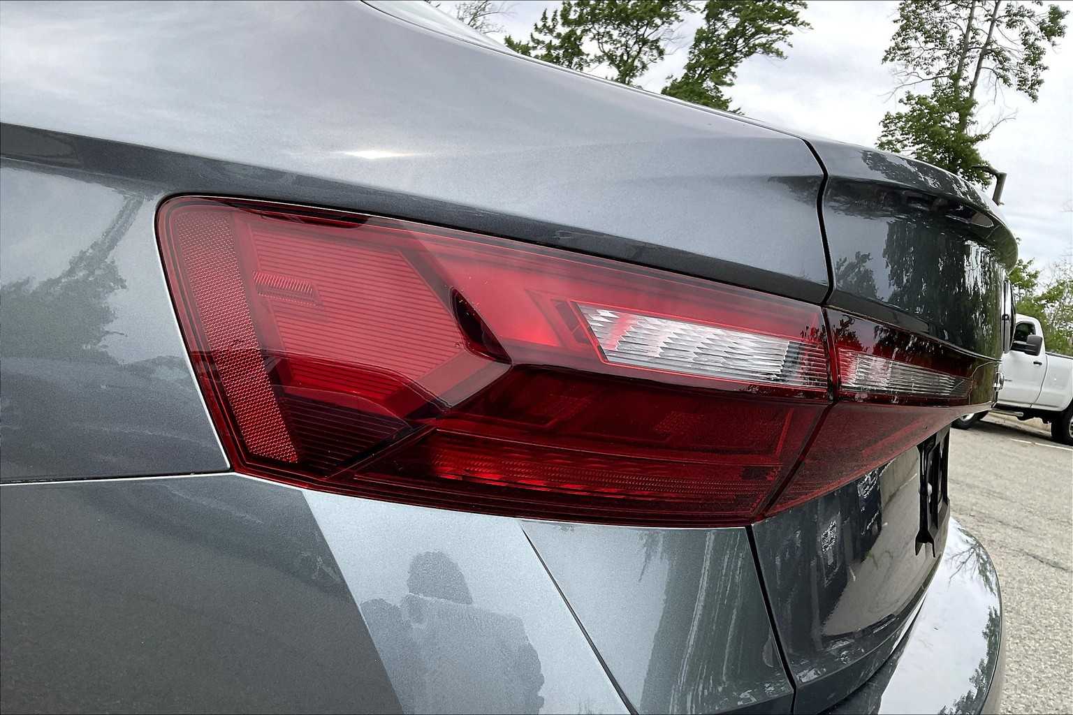 2025 Volkswagen Jetta Sport - Photo 30