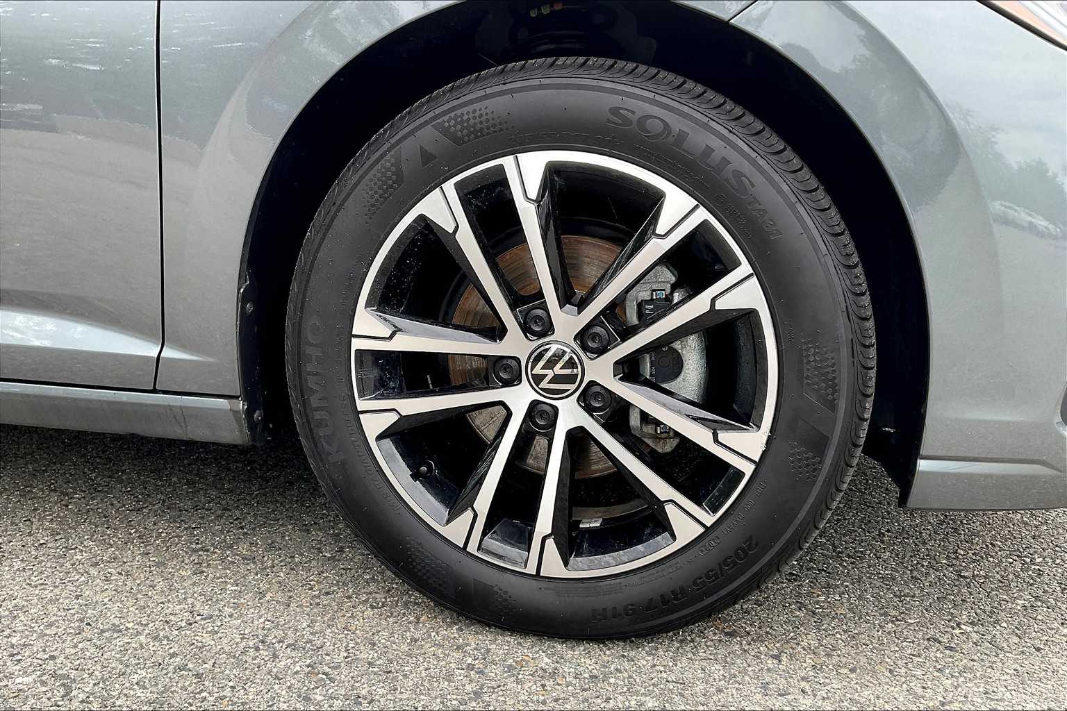 2025 Volkswagen Jetta Sport - Photo 7