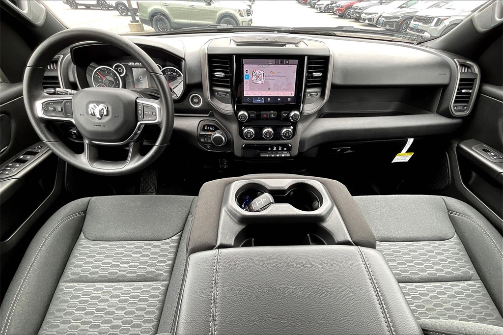2025 Ram 1500 Tradesman - Photo 12