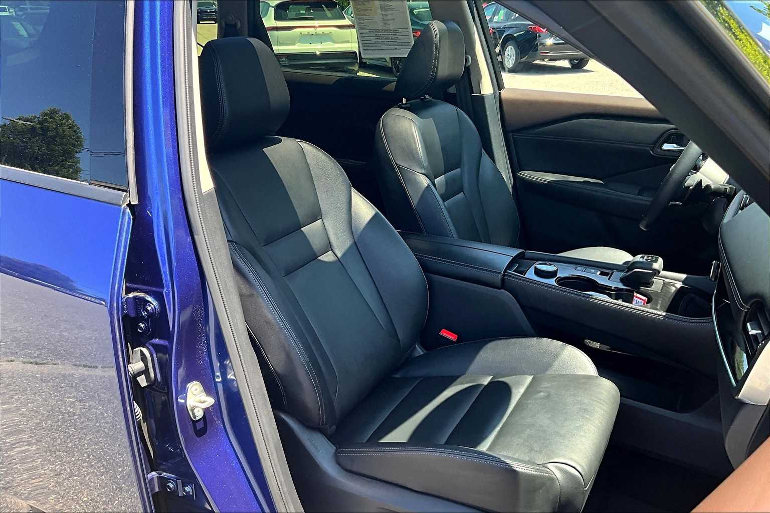 2023 Nissan Rogue SL - Photo 11