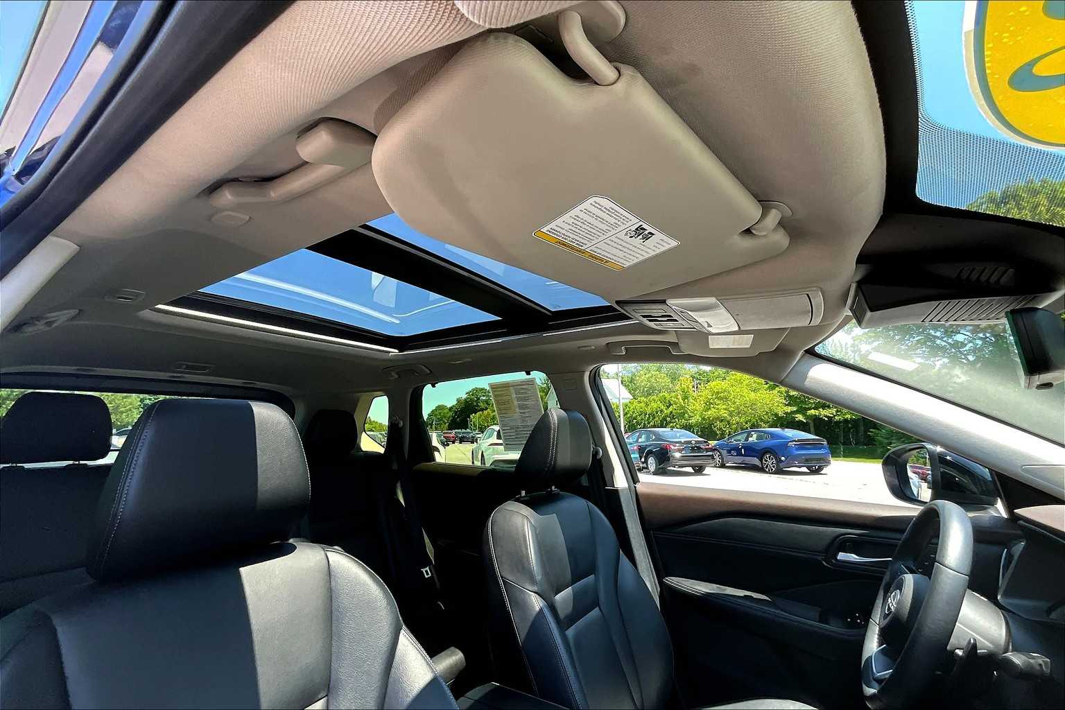 2023 Nissan Rogue SL - Photo 22