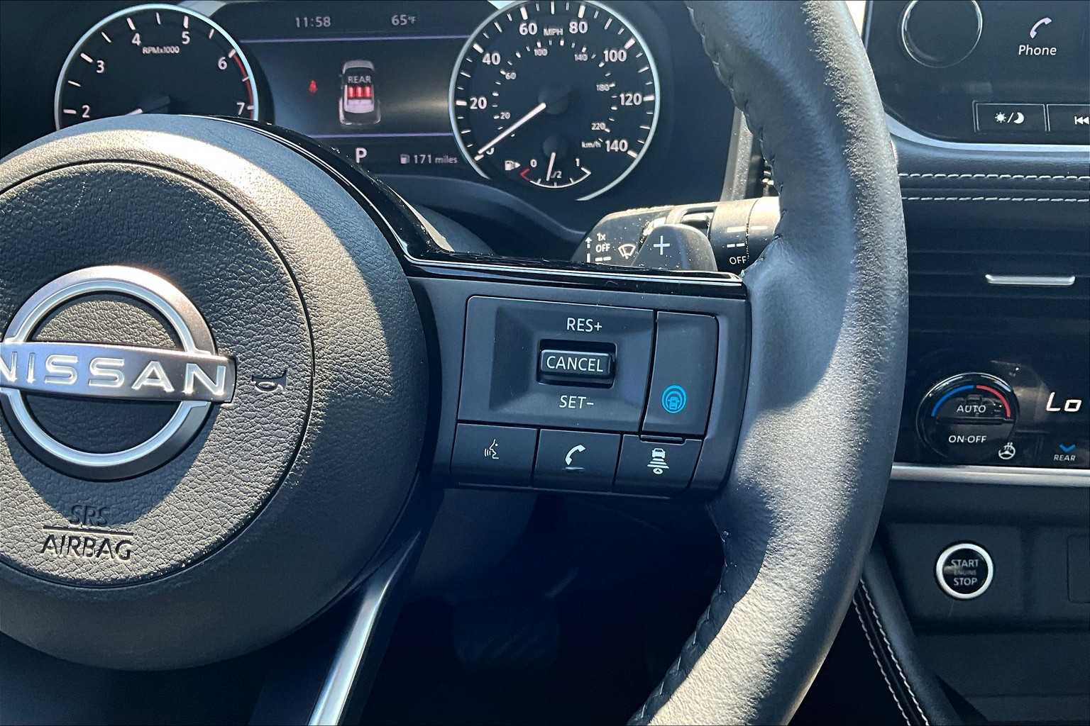 2023 Nissan Rogue SL - Photo 24