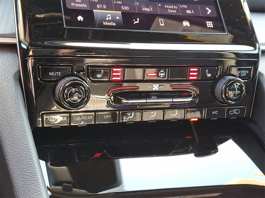2025 Jeep Grand Cherokee Laredo X - Photo 12