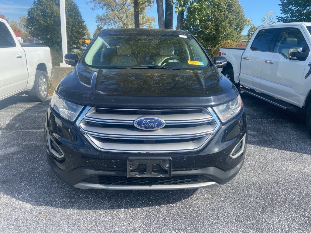 2017 Ford Edge Titanium - Photo 2