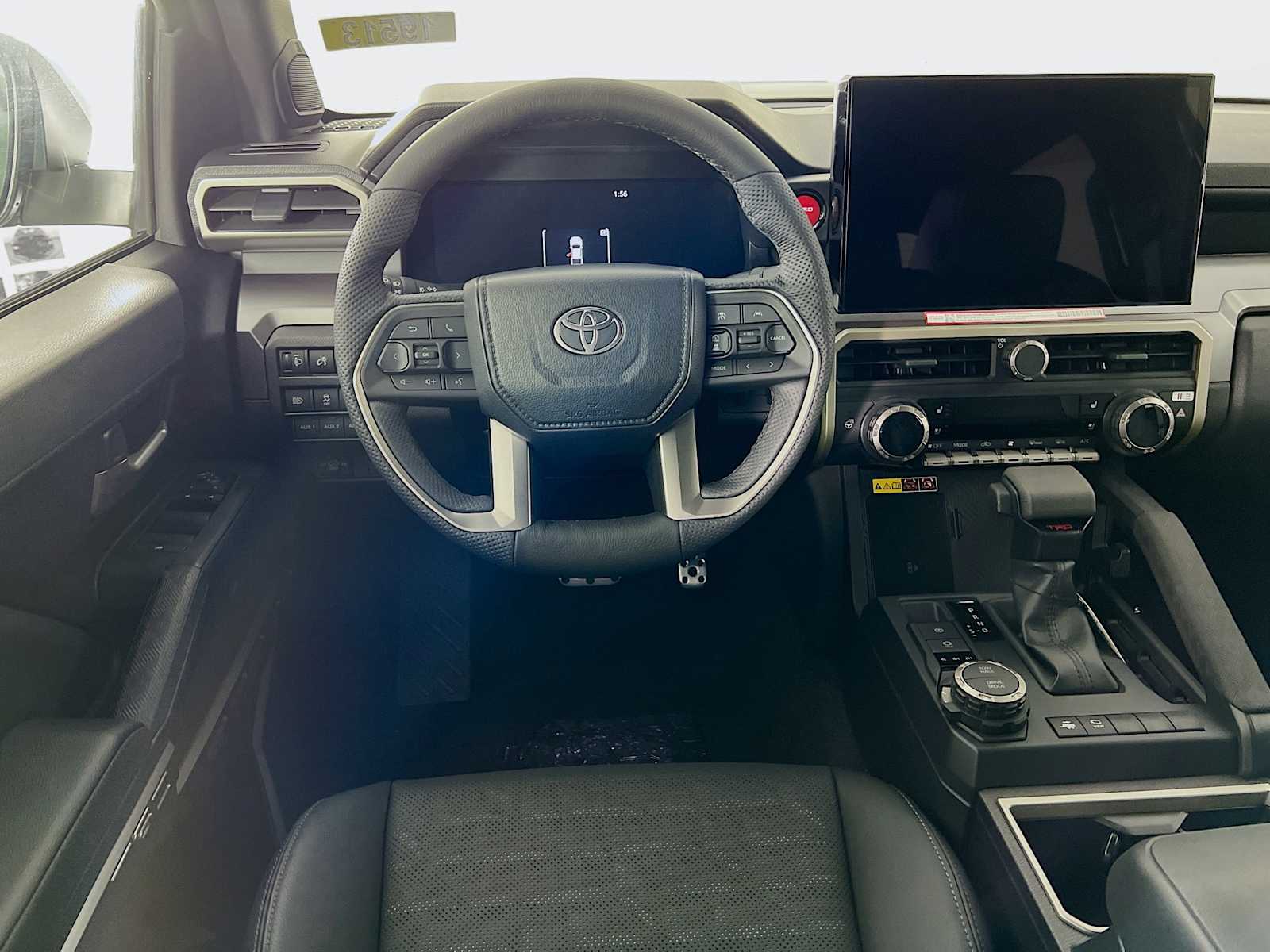 2025 Toyota Tacoma TRD Sport Hybrid - Photo 14