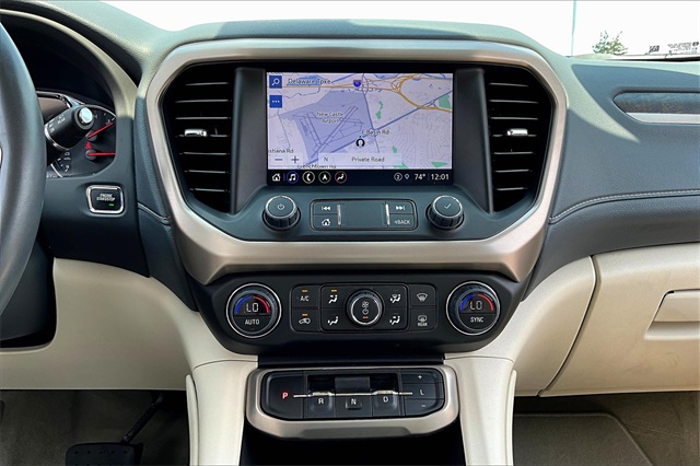 2023 GMC Acadia Denali - Photo 18