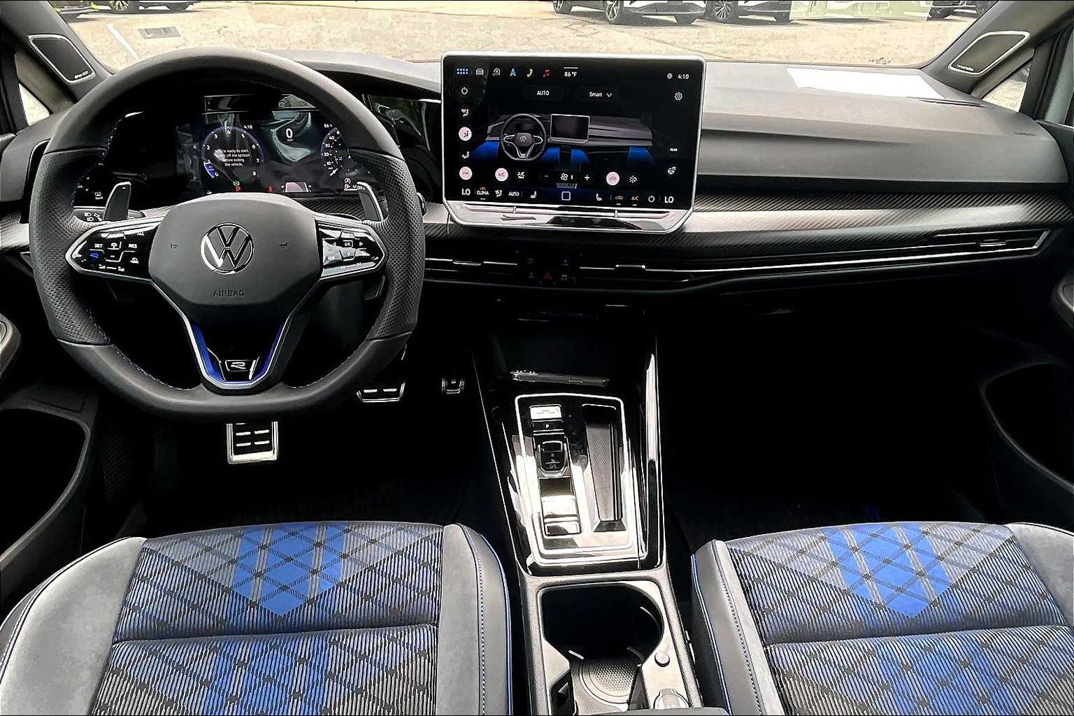 2025 Volkswagen Golf R Black Edition - Photo 12