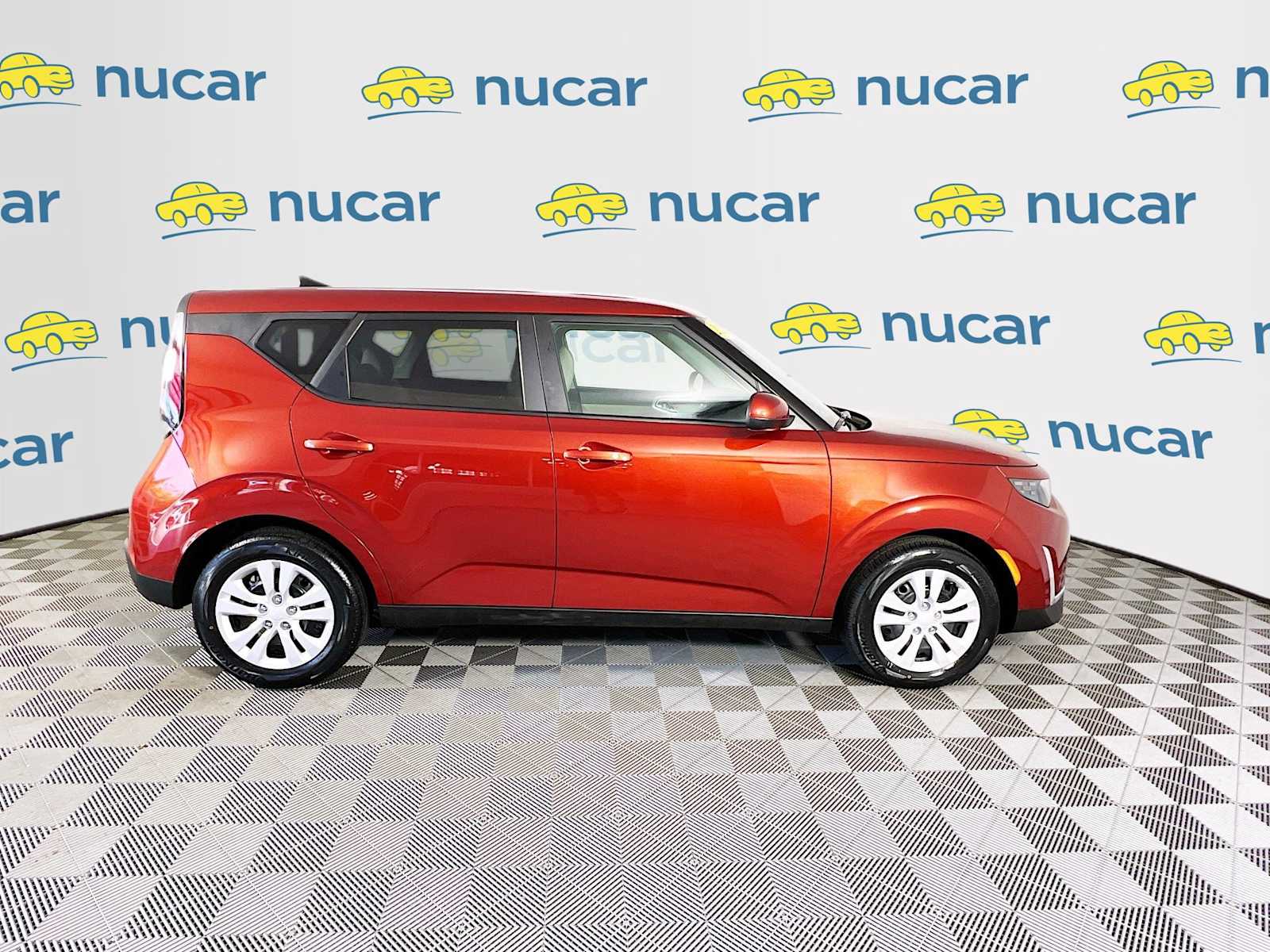 2023 Kia Soul LX - Photo 8