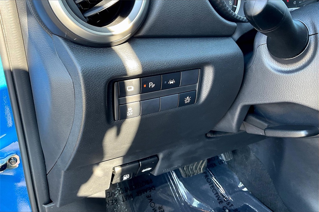 2024 Nissan Versa 1.6 S - Photo 25
