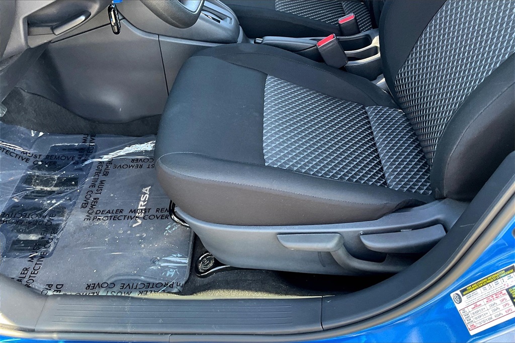 2024 Nissan Versa 1.6 S - Photo 31