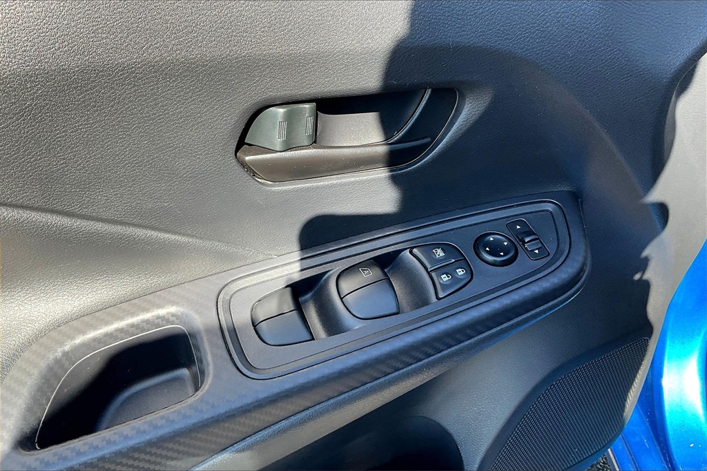 2024 Nissan Versa 1.6 S - Photo 33