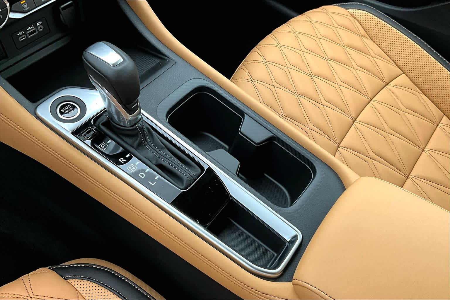 2025 Nissan Sentra SV - Photo 14