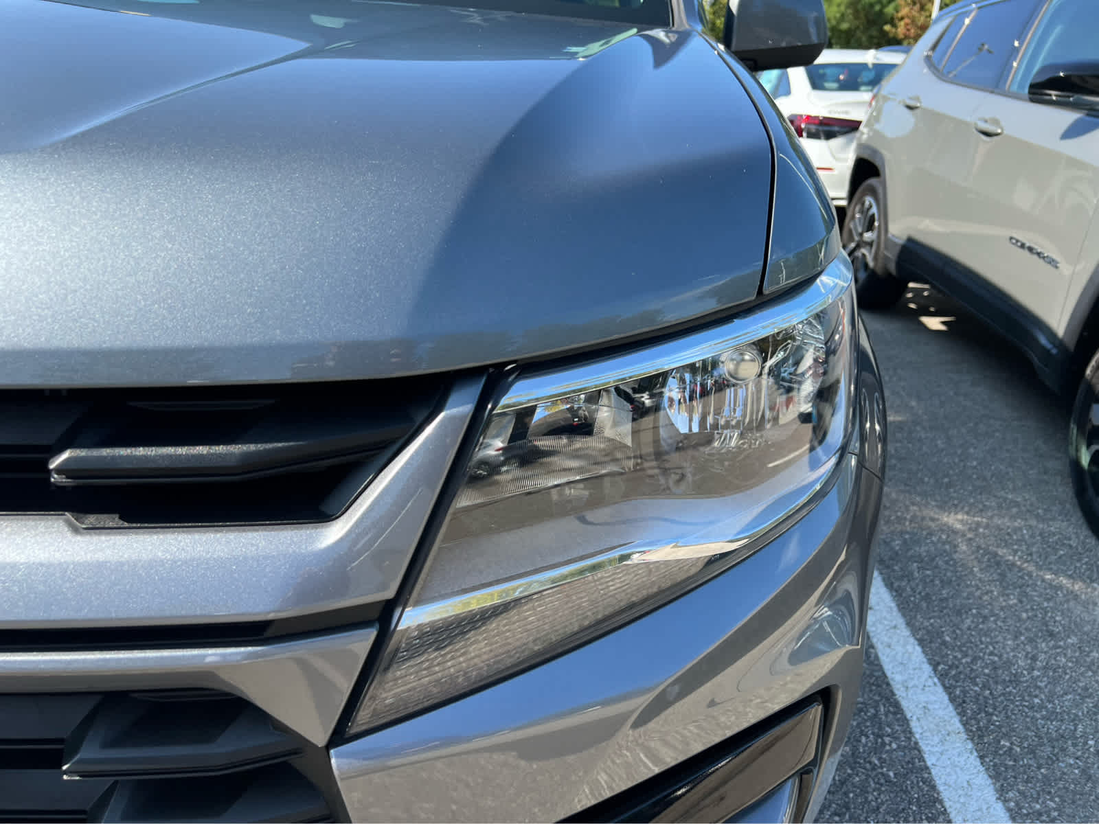 2022 Chevrolet Colorado 4WD LT - Photo 8