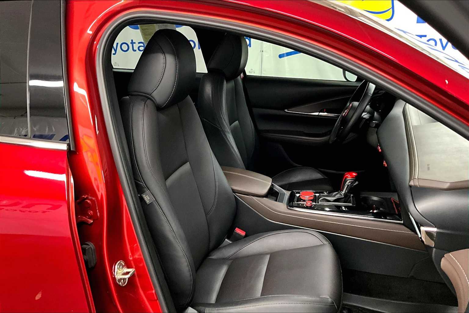 2022 Mazda CX-30 2.5 Turbo Premium Package - Photo 11