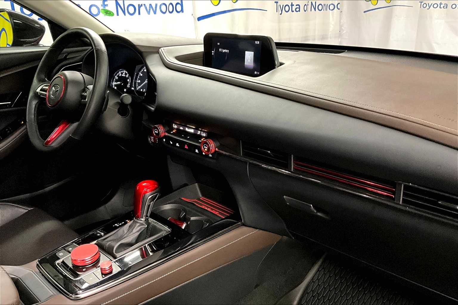2022 Mazda CX-30 2.5 Turbo Premium Package - Photo 14