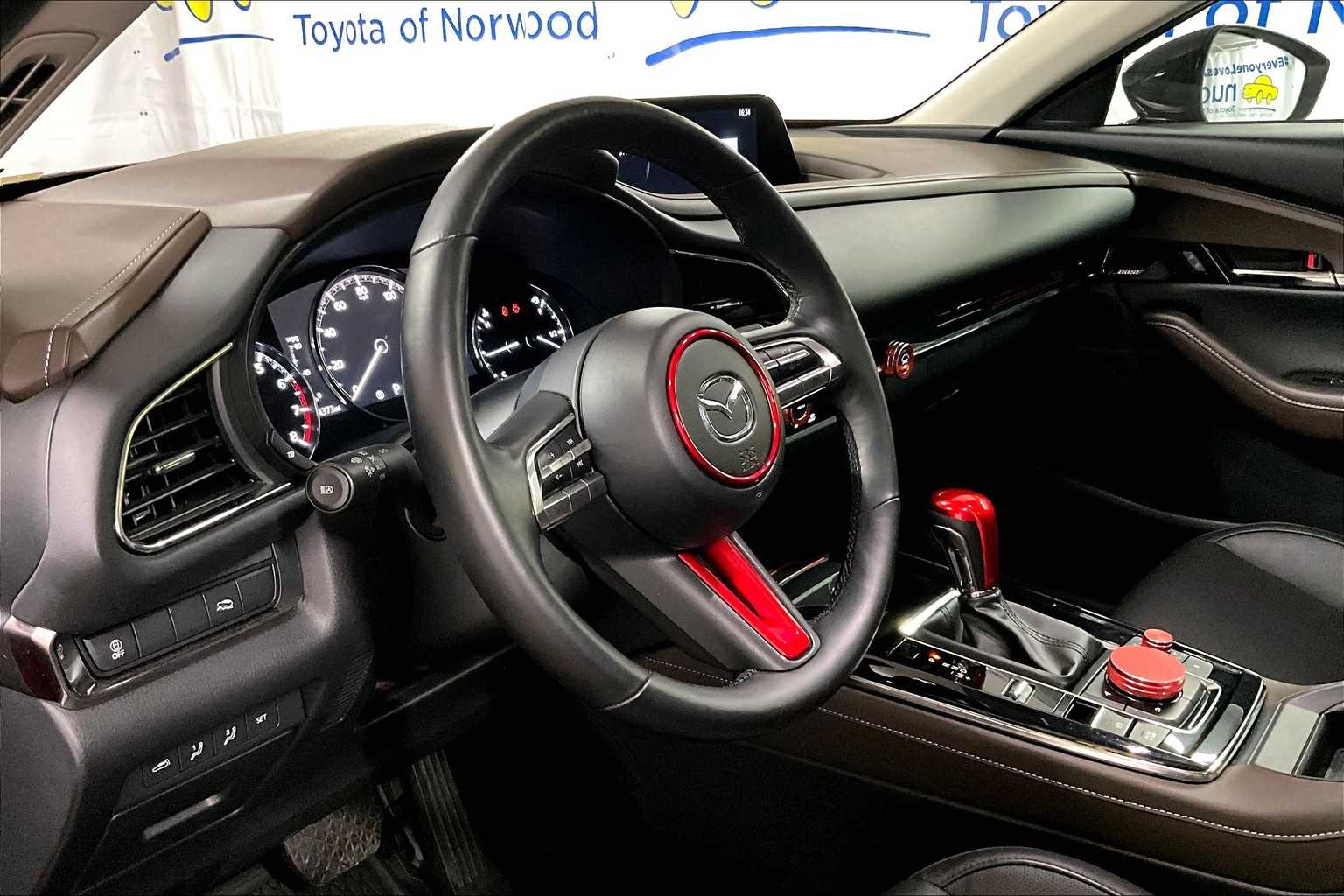2022 Mazda CX-30 2.5 Turbo Premium Package - Photo 8