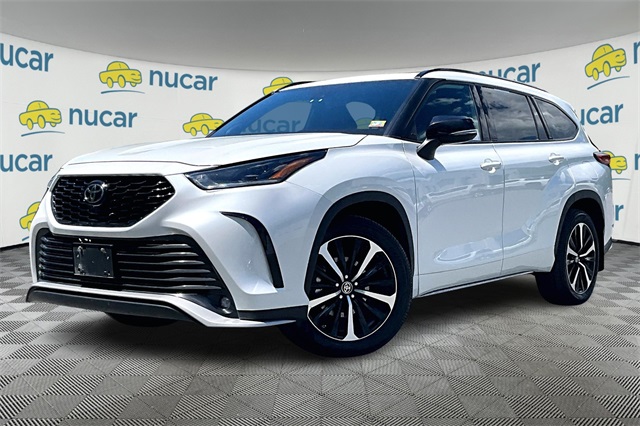 2022 Toyota Highlander XSE - Photo 12
