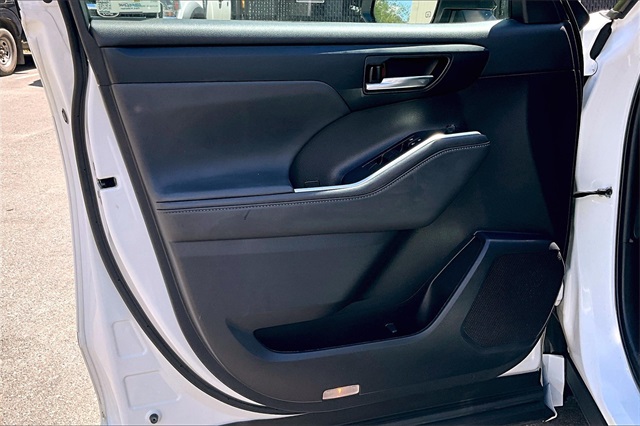 2022 Toyota Highlander XSE - Photo 19