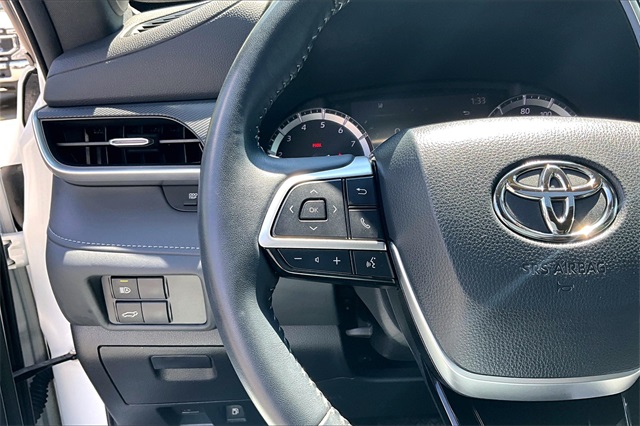 2022 Toyota Highlander XSE - Photo 24