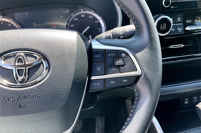 2022 Toyota Highlander XSE - Photo 25