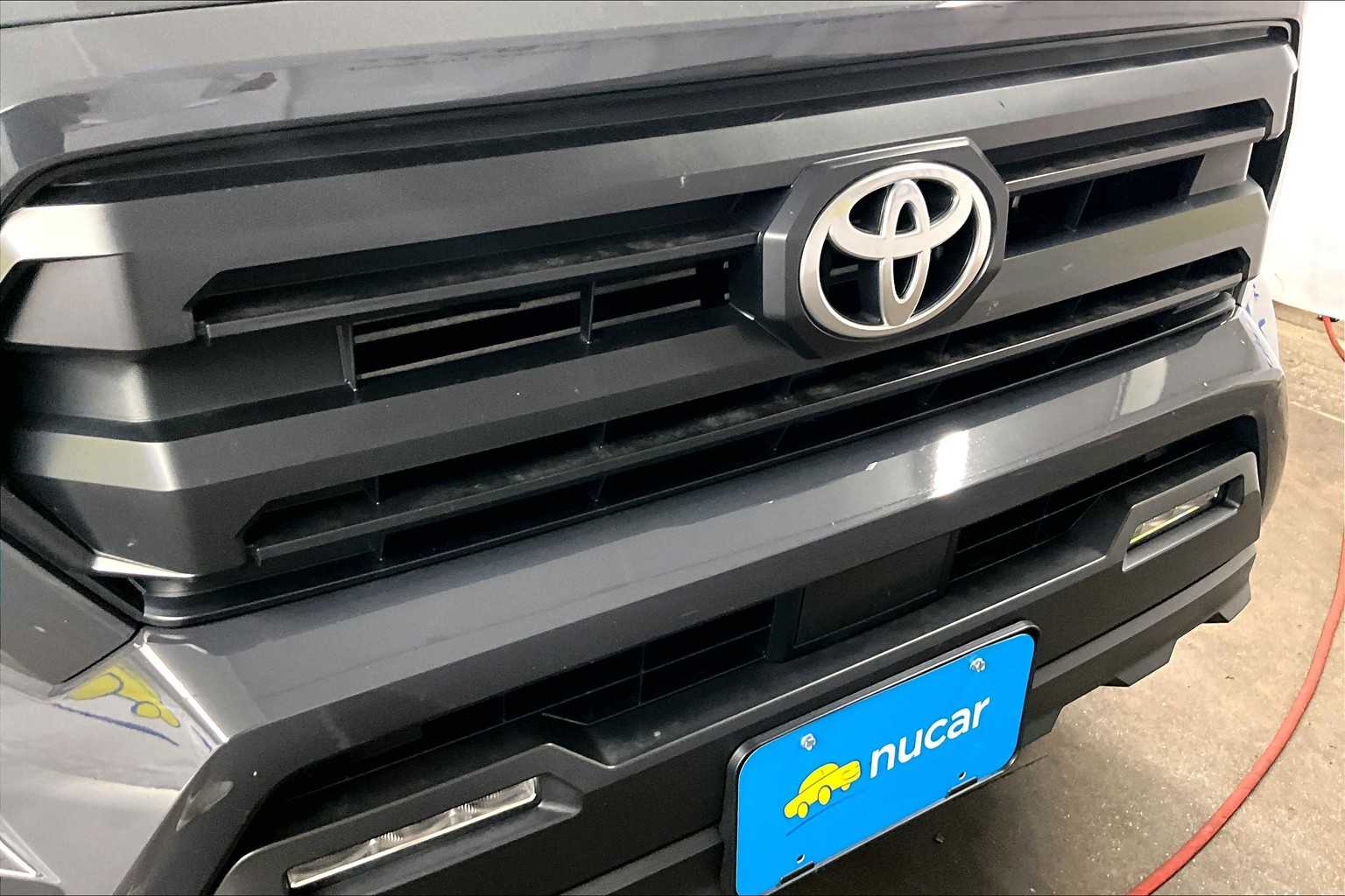 2024 Toyota Tacoma SR5 - Photo 30