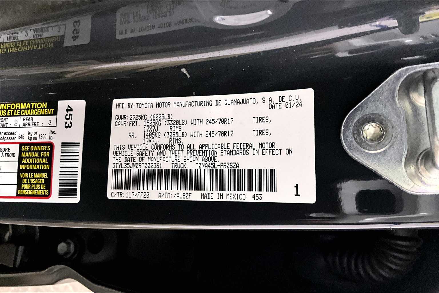 2024 Toyota Tacoma SR5 - Photo 33
