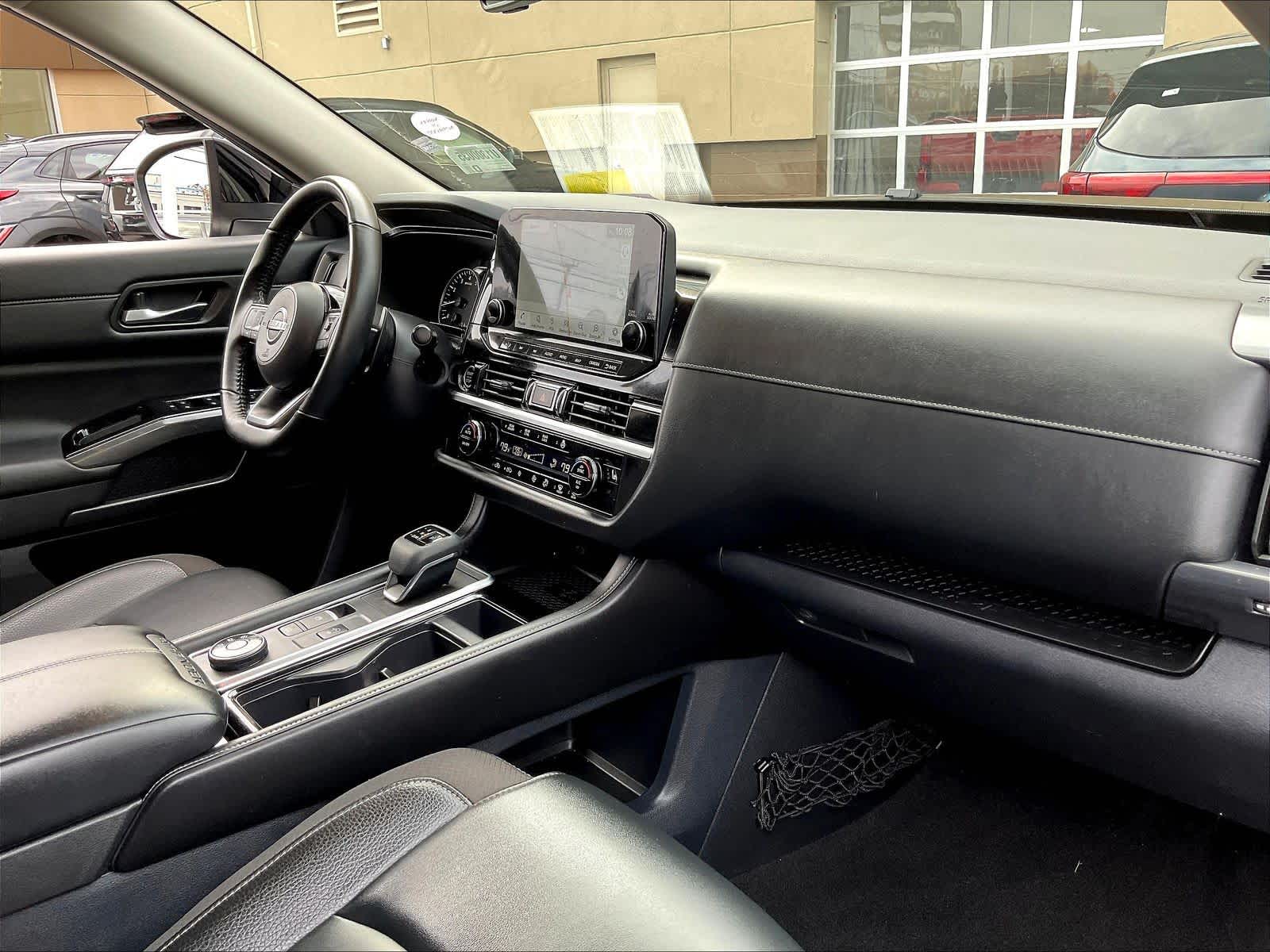 2023 Nissan Pathfinder SL - Photo 14