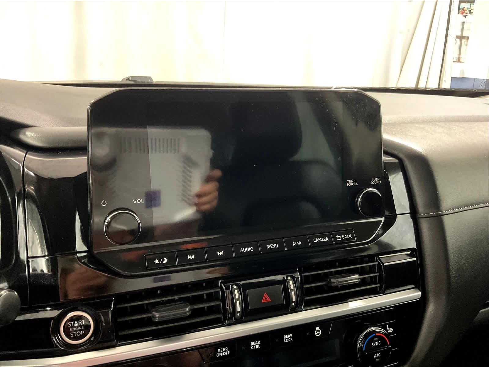 2023 Nissan Pathfinder SL - Photo 19