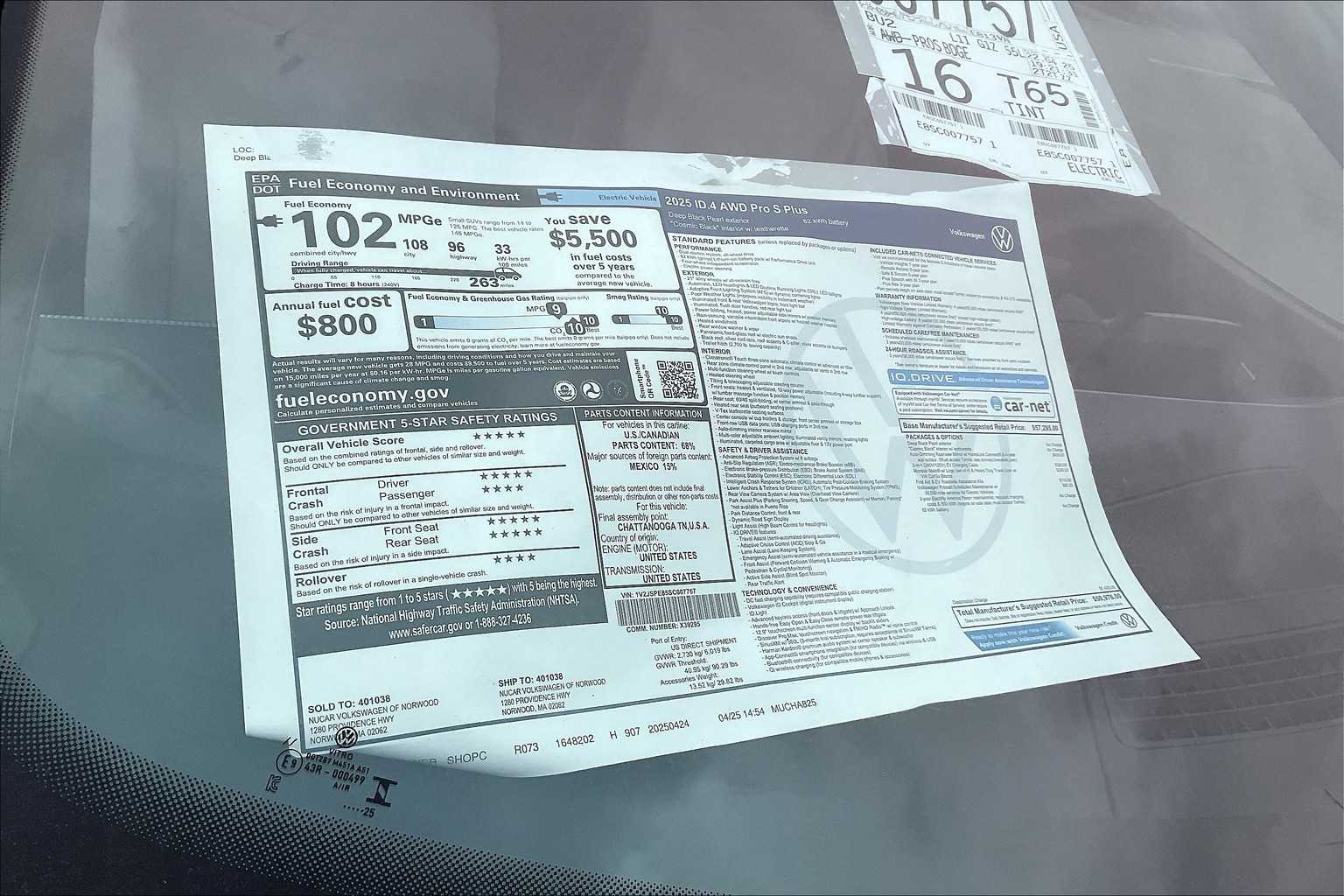 2025 Volkswagen ID.4 Pro S Plus - Photo 18