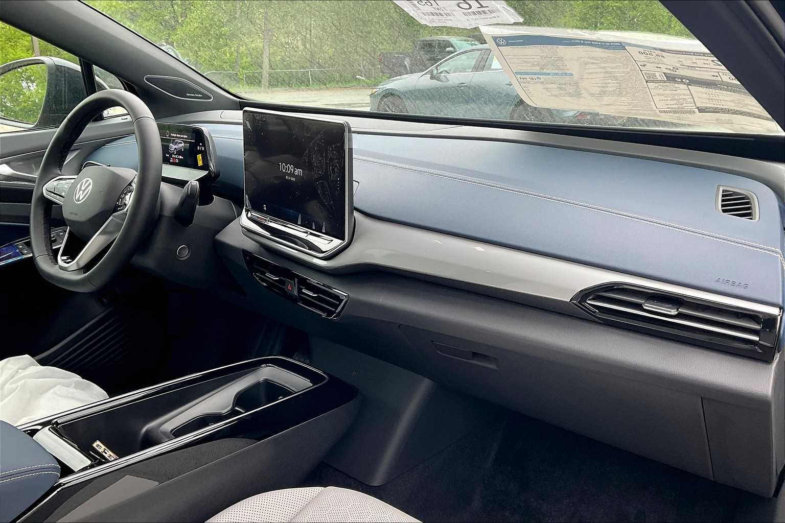 2025 Volkswagen ID.4 Pro S Plus - Photo 10