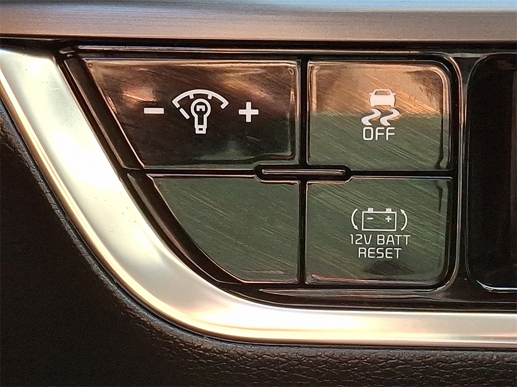2023 Kia Sportage Hybrid EX - Photo 25