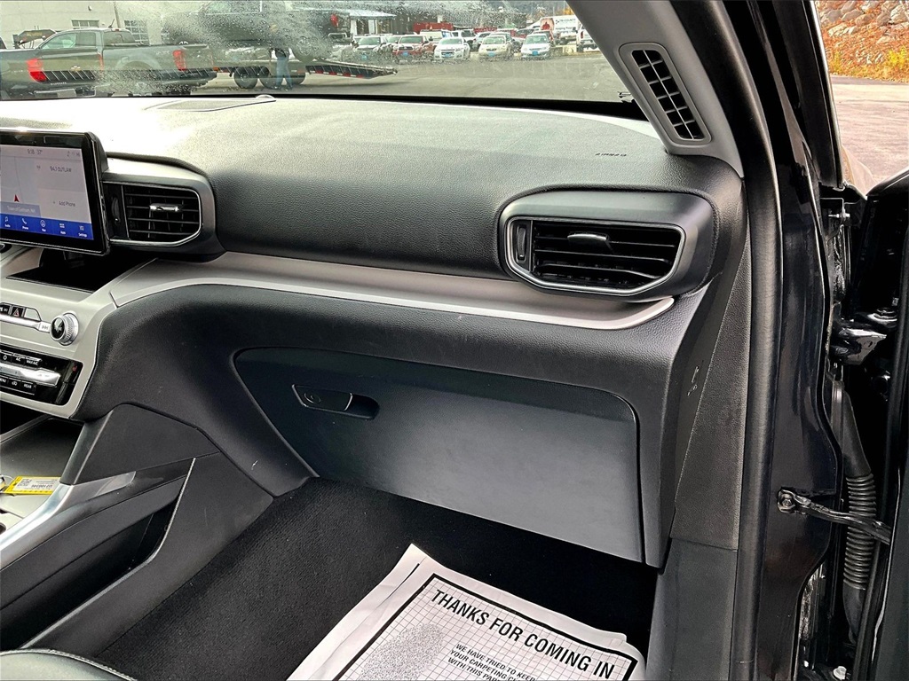 2023 Ford Explorer XLT - Photo 13