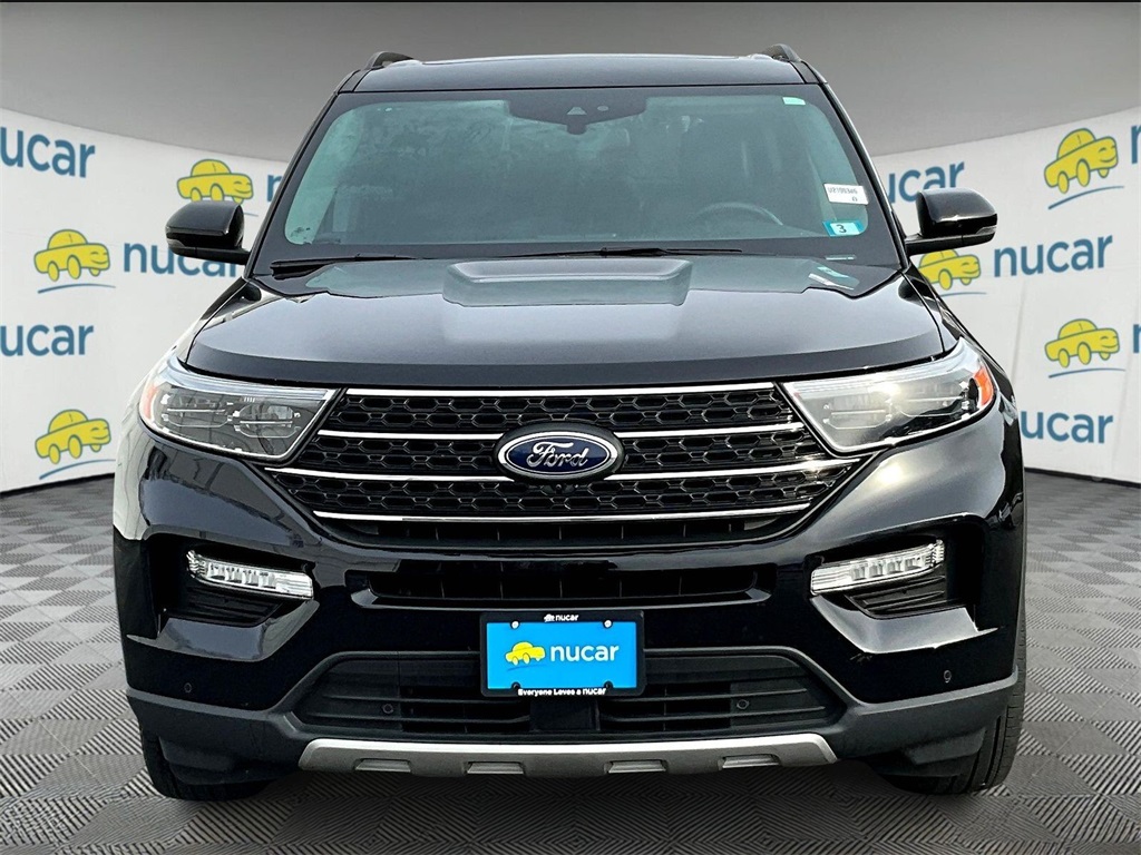 2023 Ford Explorer XLT - Photo 2