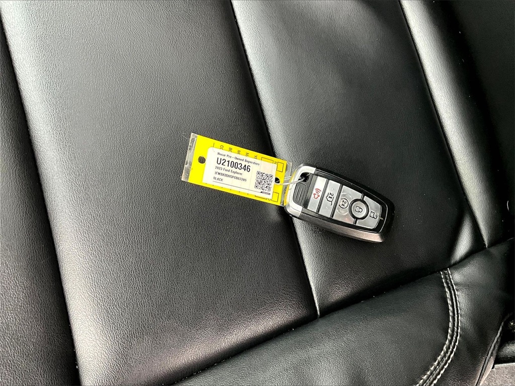 2023 Ford Explorer XLT - Photo 31