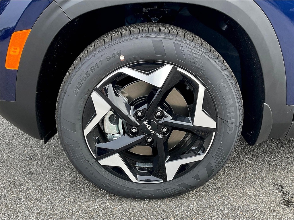 2026 Kia Seltos EX - Photo 8
