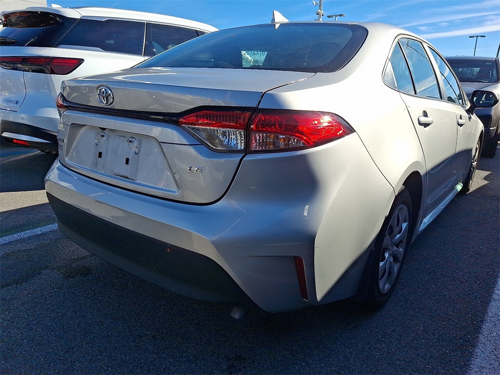 2023 Toyota Corolla LE - Photo 5