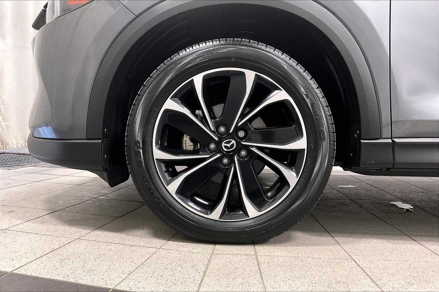 2023 Mazda CX-5 2.5 S Premium Package - Photo 7