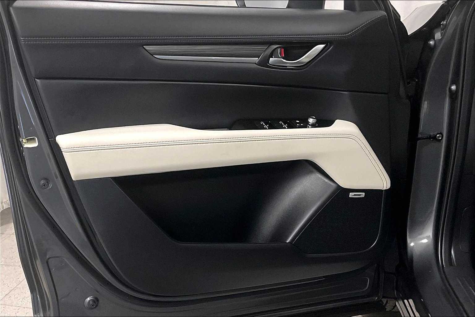 2023 Mazda CX-5 2.5 S Premium Package - Photo 9