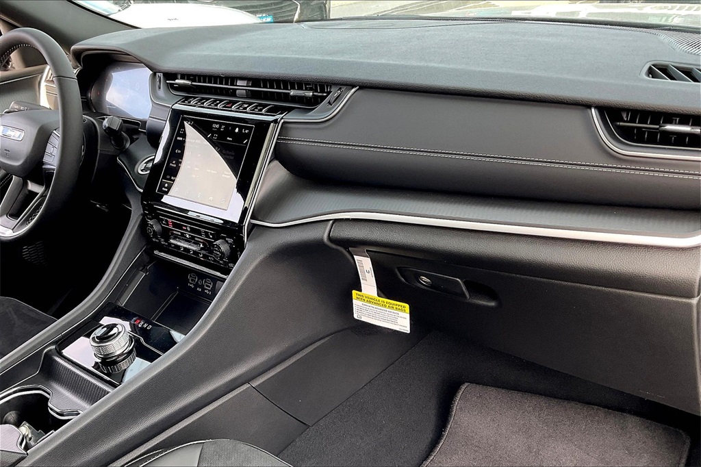 2025 Jeep Grand Cherokee Altitude X - Photo 10