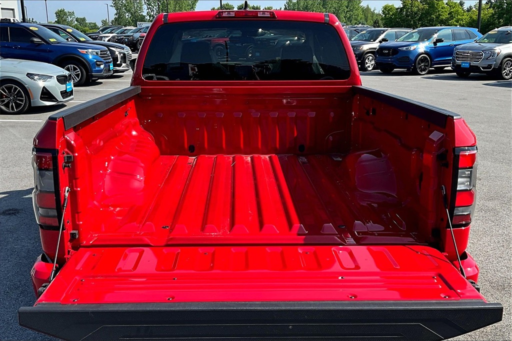2025 Nissan Frontier SV - Photo 31