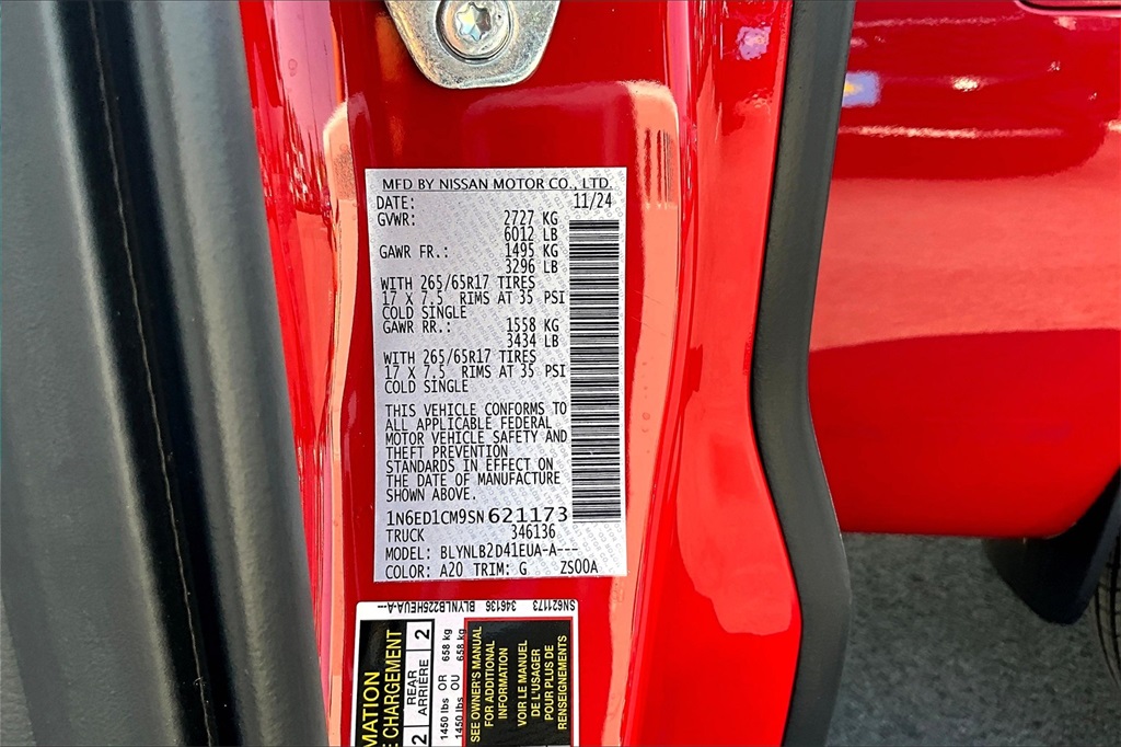2025 Nissan Frontier SV - Photo 36